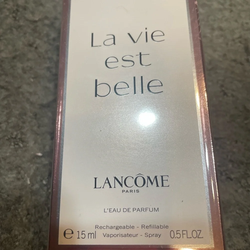 Lancôme La Vie Est Belle Eau de Parfum - Picture 1 of 3